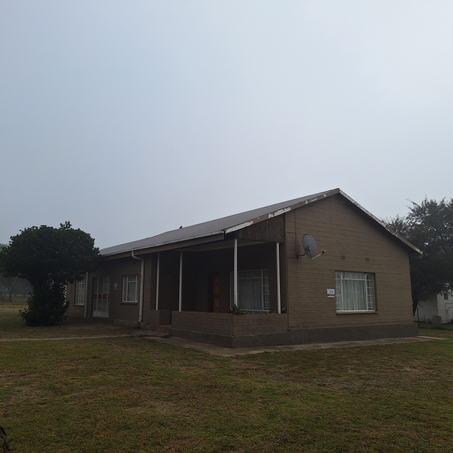 3 Bedroom Property for Sale in Metsimaholo Free State